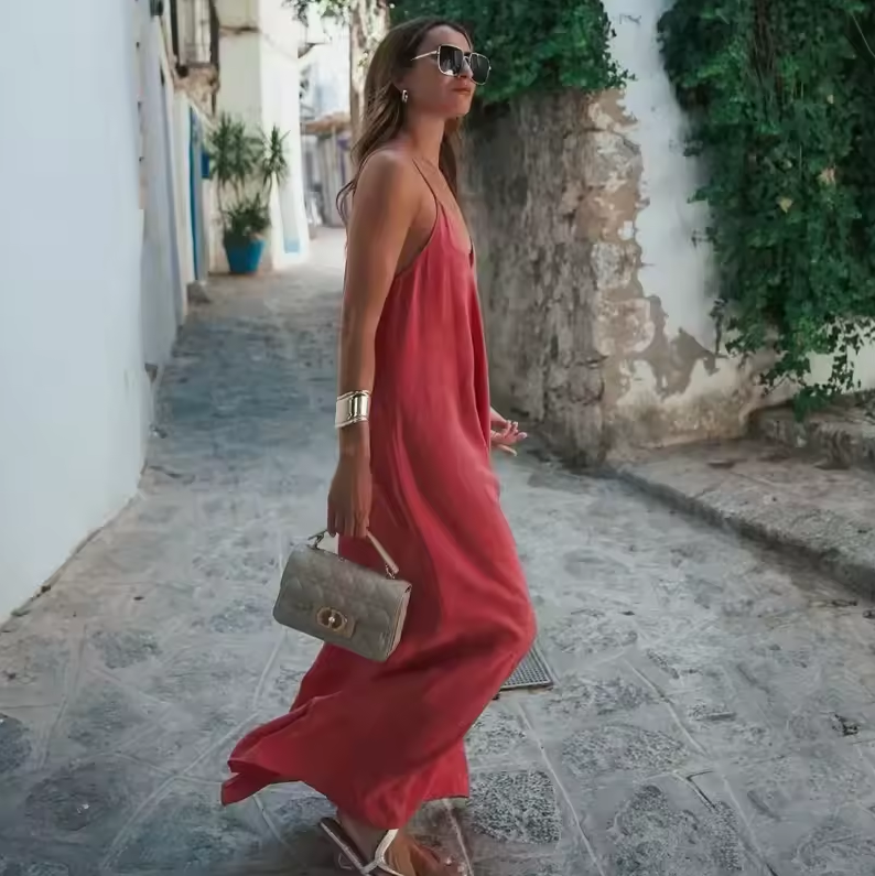 Trägerkleid mit V-Ausschnitt und weitem Schnitt