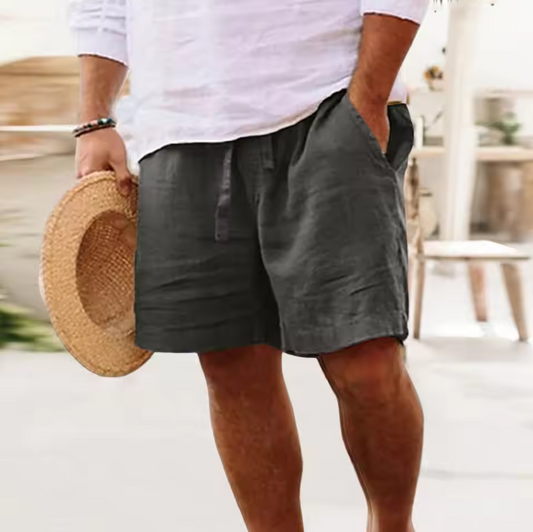 Kurze Hose mit Kordelzugbund und Taschen